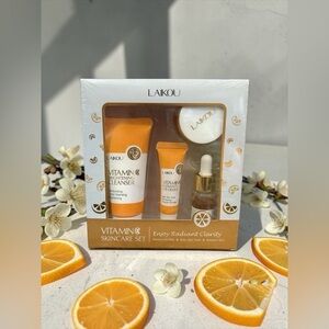 🧡LAIKOU🧡4 Piece Vitamin C Skincare Set/NIB